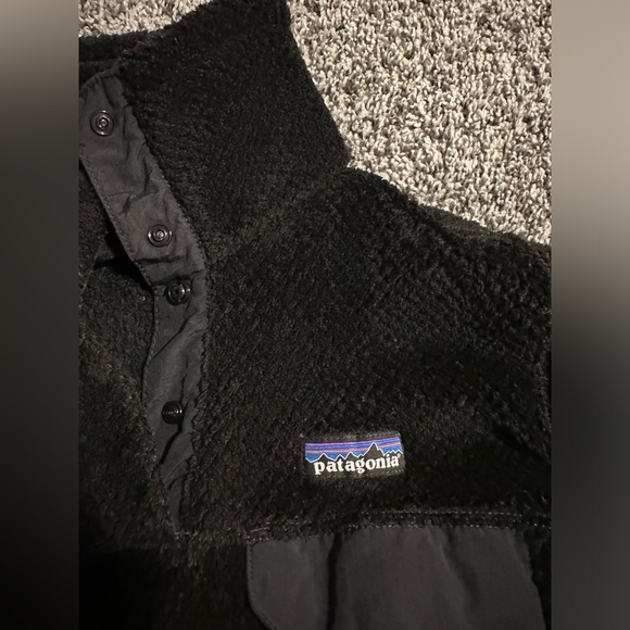 Black Patagonia Women's Re-Tool Snap-T Pullover Medium Size - Picture 4 of 7